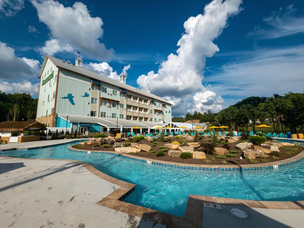 The Lodge At Camp Margaritaville Pigeon Forge Exterior foto